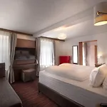arthausHOTEL